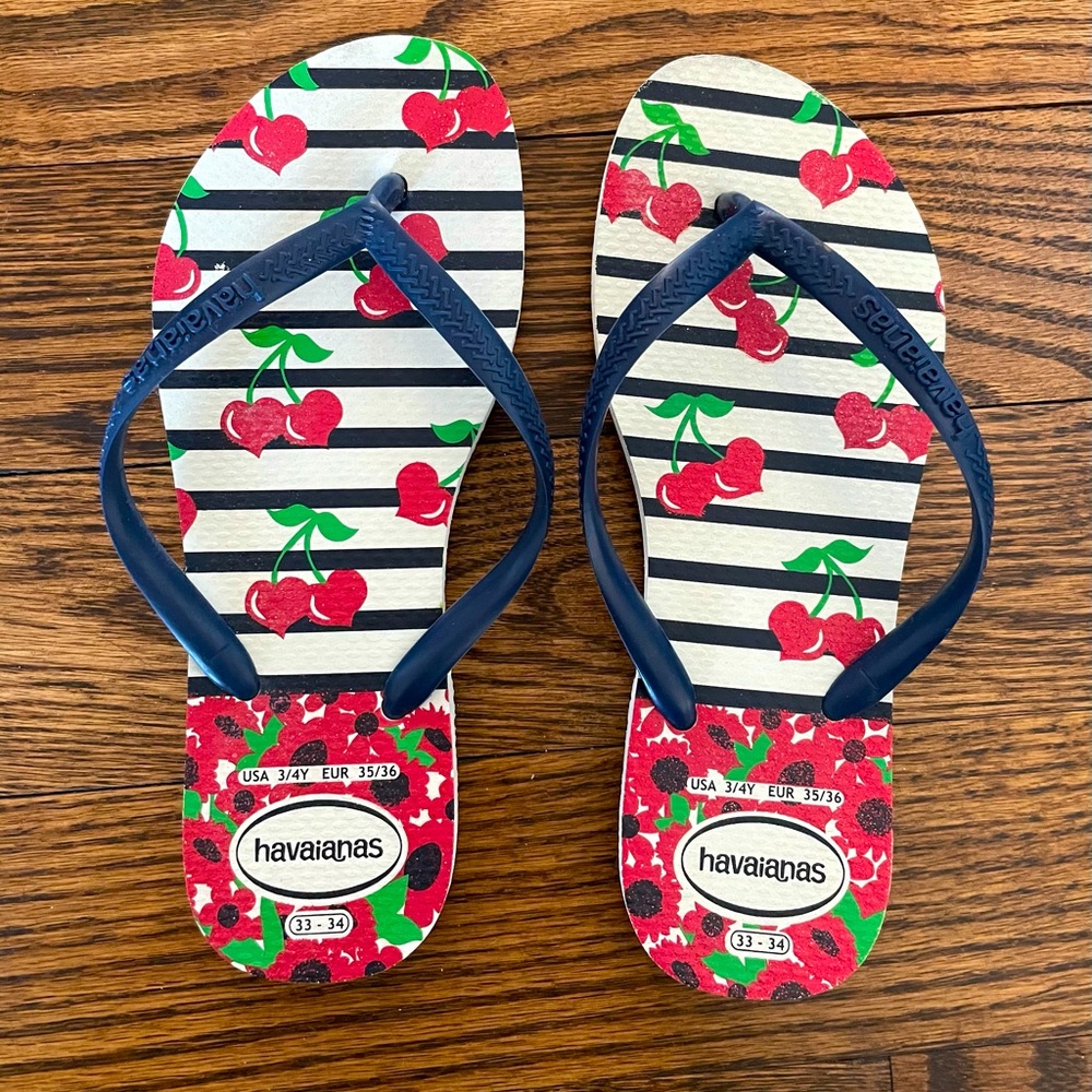 Girl Havaianas sandals flip flops size 3/4